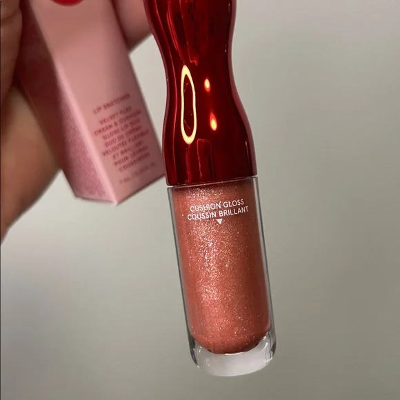 ONE/SIZE Red and Nude Lip Gloss Duo - Picture 7 of 7